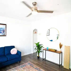 Beautiful 3-bedroom In Brooklyn With Parking New York